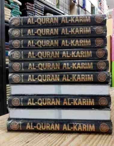Mushaf Al-Madinah Al-Qur'An Al-Karim A4