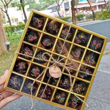 coklat Putri Genit chocolate lezat coklat cookies coklat hampers box