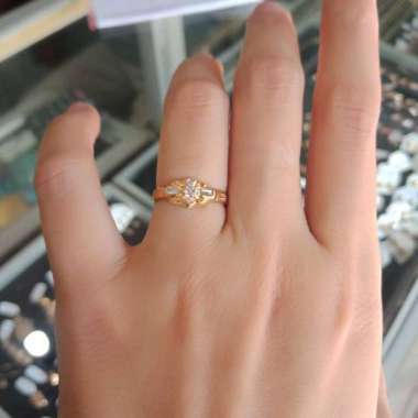 Cincin Tunangan Wanita Cincin Emas Asli Cincin Cewek Cincin Kado Cincin Cantik Cincin Nikah