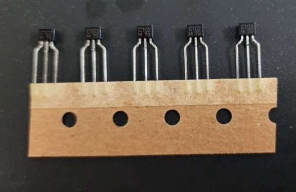 Transistor C102 Silicon NPN 50V 7A 100W High Frequency Power Switch