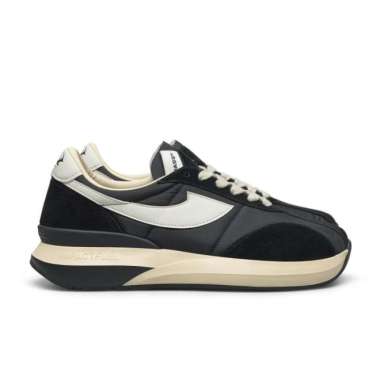Compass Velocity Black 38