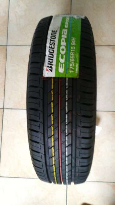 Bridgestone Ecopia EP150 175/65 R15
