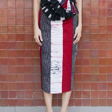 Lintang Skirt Merah - Amanda Hartanto Batik