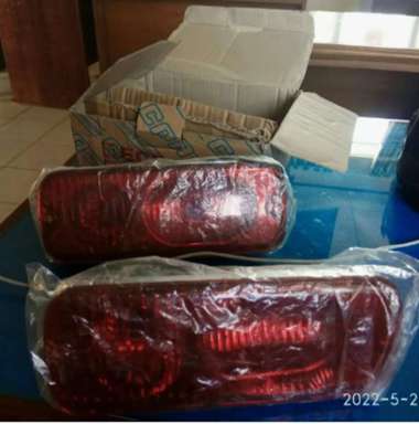 Lampu Stop Lamp Bumper Belakang Mobil Escudo 2.0