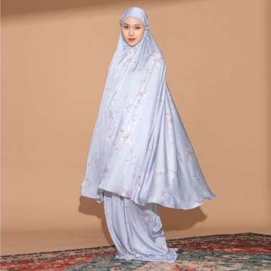 Lozy Hijab - Coquette Prayer Set Series 2 (Mukena Set Pattern Coquette Bahan Silk) Silver Pink