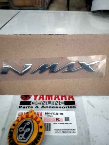 EMBLEM TIMBUL / EMBLEM 3D BODY BELAKANG YAMAHA NMAX OLD 2DP ORIGINAL YGP SILVER