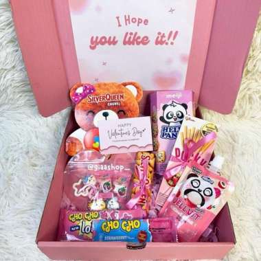 Hampers Giftbox Valentine Coklat Silverqueen Beruang/Kado Pacar/Kado Valentine/Kado Anniversary/Kado