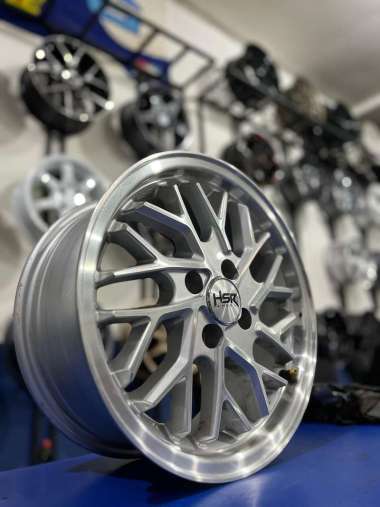 velg hsr r15 h4x100 velg mobil brio jazz yaris brio calya agya sigra karimun datsun serion kia pican