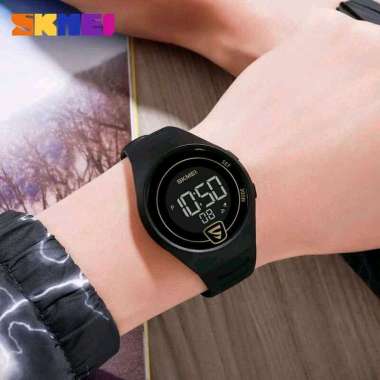 Jam Tangan Pria Anti Air Sport Dewasa Ori / Jam Tangan Pria Digital Sport - 1798 Hitam Putih
