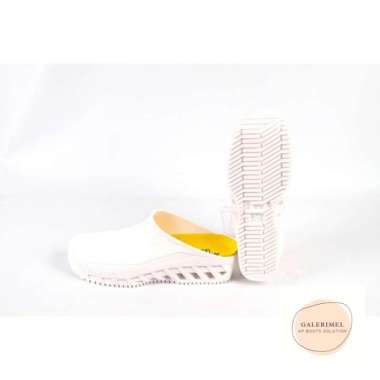 Jual Sepatu Putih Perawat Terbaru - Harga Murah | Blibli.com