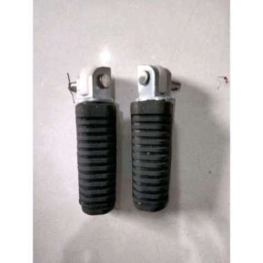 karet barstep / pijakan kaki depan vixion / jupiter mx king