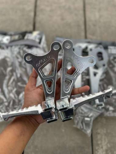 Power Fostep Footstep Postep Step Belakang Non Jomblo Ninja150 R / RR / SS 150RR 150R 150SS Full CNC