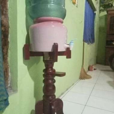 Meja Guci Bubut - Kaki Guci Kayu Bubutan