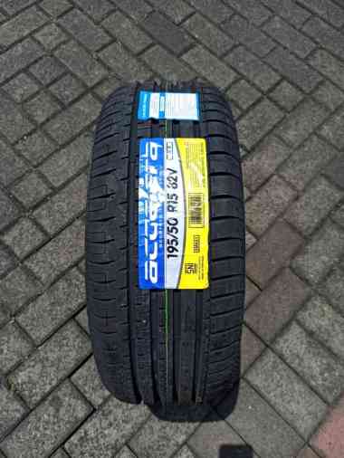 Accelera PHI-R 195/50 R15 Ban Mobil DIKIRIM
