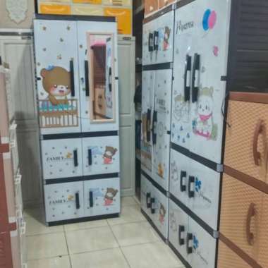 lemari pakaian karakter gantungan jumbo kaca cermin