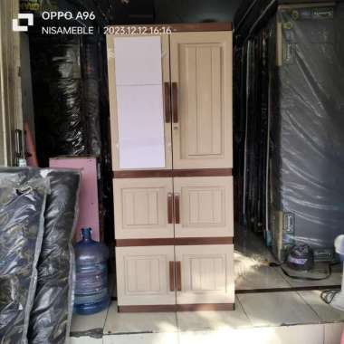 lemari plastik susun 4 motif kayu terbaru