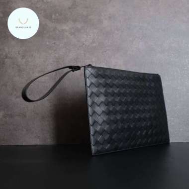 Bottega Veneta Pouch / Pochette / Clutch in Black Color