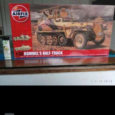 Airfix 1:32 Rommel's Half Track Mokit (box kurang bagus)