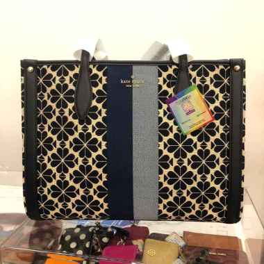 Kate Spade Market Tote Flower in Navy Jacquard