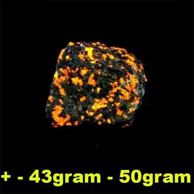 natural batu Alam Terang Yooperlites Flamestone meteor original Bersinar Di Bawah UV Poles Batu Api