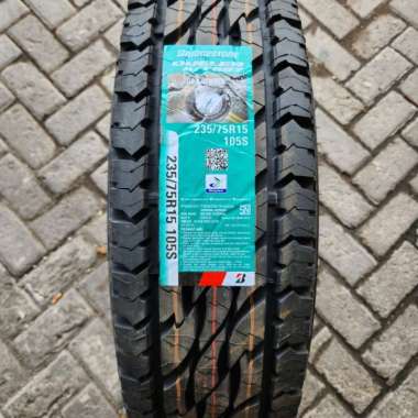 Bridgestone Dueler AT D697 235/75 R15