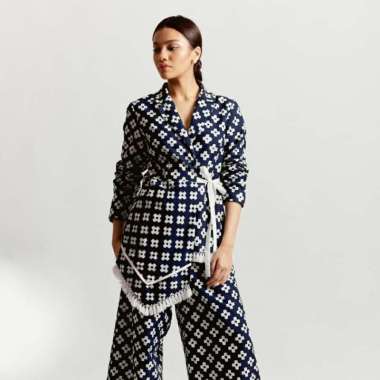 Suri Blazer - Amanda Hartanto Batik