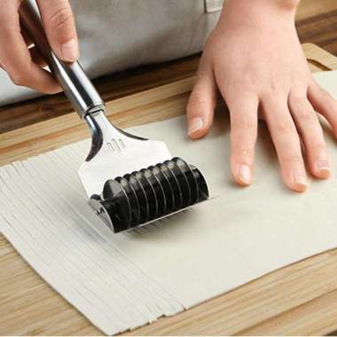 Alat Potong Adonan Mie Manual Roller Noodles Cutter WMO YUQMQ669