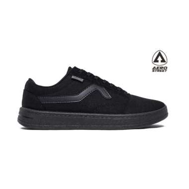 Aerostreet 37-44 Massive Low 2.0 All Black - Sepatu Sneakers Casual 38