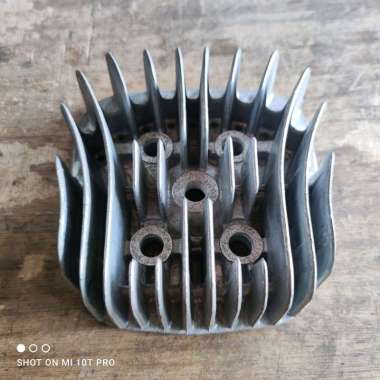 Cylinder Head Yamaha RS100 LS3 Original Yamaha Japan