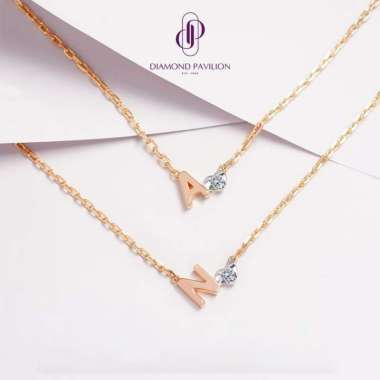 Diamond Pavilion Kalung Emas Batu Berlian Initial Neklace, Huruf P
