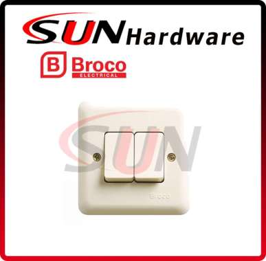 Lena Headey yalangoch