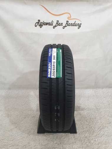 Ban Mobil Ring 15 Falken Sincera 205/65 R15 SN832i mobil Innova Panther Camry