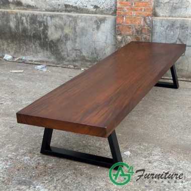 Meja Lesehan Minimalis Kaki Besi Dengan Top Kayu Trembesi Solid