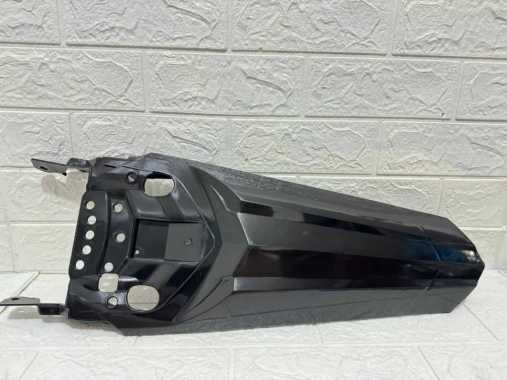 Spakboard Cover Spakbor Belakang CRF 150L Panjang Slebor Tutup Belakang CRF 150L Hitam