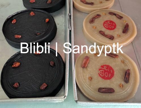 Ama Ko Honghak - Lau Ma Ko - Nyon Nyion Kau - Mochi Pontianak Hong Hak ukuran Besar Putih