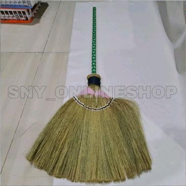 Sapu Lantai / Sapu Ijuk / Sapu Jerami / Sapu Rayung Soft Pink