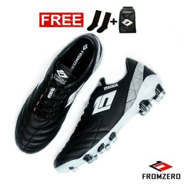 Sepatu Sepak Bola Pria Original HITAM PUTIH BOLA 42