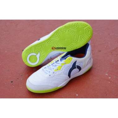 sepatu futsal ortuseight Jogosala Rampage Putih