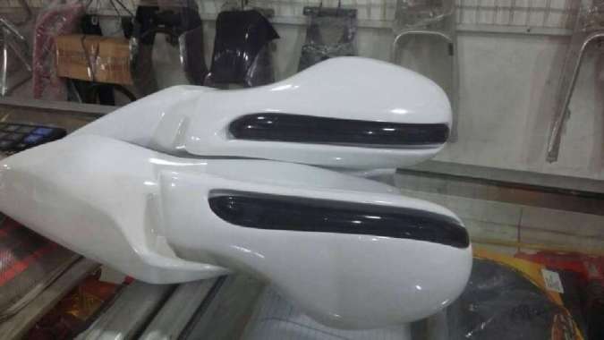 spion lipat nmax+ sen led