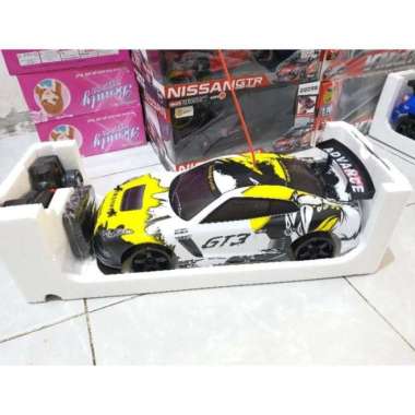 MOBIL REMOTE CONTROL CHARGER DRIFT BESAR 1:10 RC MOBIL V MAX TURBO 4WD D (4WD)