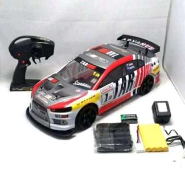 MOBIL REMOTE CONTROL CHARGER DRIFT BESAR 1:10 RC MOBIL V MAX TURBO 4WD F (4wd)