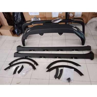BODYKIT Body Kit INNOVA Venturer 2021-2022 Original