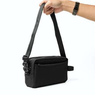 ORIGINAL FOCKSCO Northen Black Tas Selempang Pria Two In One Sling Bag Duffel Mode Na-138