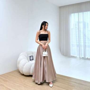 NOMI - Diora Skirt / Rok Wanitaa - Cream, S S Cream