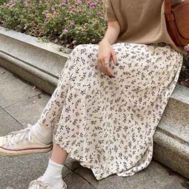 ROK MOTIF BUNGA DAISY / FLORAL SKIRT LILY DARA - HITAM DAMARA CREAM DAMARA