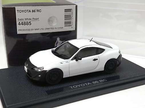 1:43 EBBRO TOYOTA 86 RC WHITE
