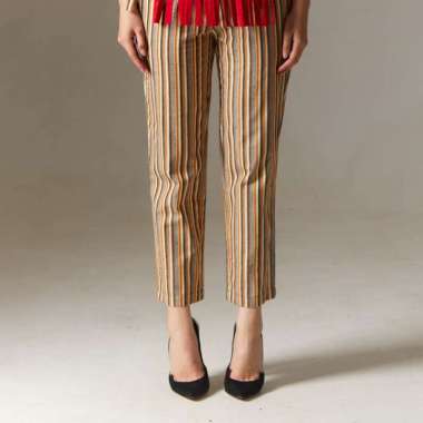 Zoey Apron, Callie Skirt & Callie Pants - Amanda Hartanto Batik Callie Pants Semua Ukuran