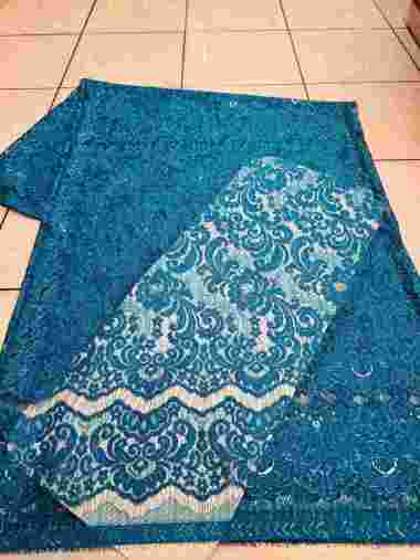 Kebaya semi france fatmawati saintl metalic cantik dan bagus ais7