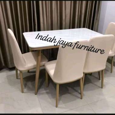 Meja Makan Marmer 4 Kursi