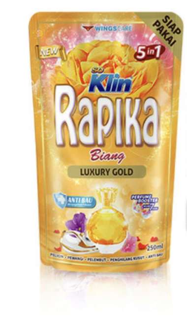 Rapika Pelicin Pakaian 250ml